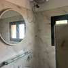 Immeuble neuf avec appartements luxueux a Thiès thumb 8