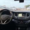 Hyundia tucson thumb 3