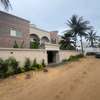 Villa moderne à louer aux Almadies derrière casino cap vert thumb 6