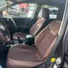 Toyota Rav4 thumb 9