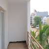 Appartement à Vendre Situé en face cité damel thumb 13