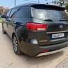 Location kia carnaval 9 places thumb 1