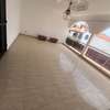 Jolie villa F7 avec piscine aux Almadies thumb 12