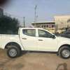 Mitsubishi l200 202 thumb 4