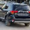 Mitsubishi Outlander SEL 7 places 4 cylindres thumb 3