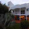 Villa aux Almadies meublée thumb 0