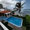 VILLA DE PRESTIGE PIEDS DANS L'EAU-– 900 m² 🌴 thumb 4