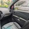 Renault QM3 2017 thumb 10