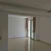 Appartement moderne avec balcon et garage sécurisé thumb 6