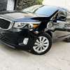 KIA SEDANO 8 places luxury thumb 0