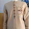 Tunique homme beige brodée manches longues confort thumb 0
