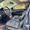 Hyundai Elantra thumb 2