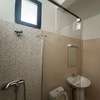 Duplex entrée privée F5 à louer Almadie derrièr Philippe thumb 8