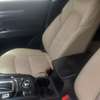 Mazda CX-5 SUV blanc spacieux et fiable thumb 6