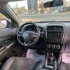 Mitsubishi outlander thumb 3