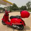 Vespa 125 gts thumb 7