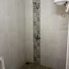 APPARTEMENT MEUBLE F4 A LOUER A DIAMNIADIO thumb 7