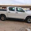 Toyota Hilux pick-up 2019 thumb 2