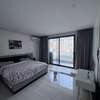 Appartement spacieux lumineux avec grand séjour ouvert thumb 5