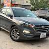Hyundai Tucson thumb 2
