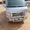 Toyota Hiace 12 places Argent avec galerie toit thumb 2
