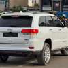 Jeep Grand Cherokee 4x4 SUV blanc spacieux thumb 10