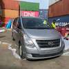 Hyundai H-1 Van Utilitaire Gris 9 Places thumb 0