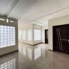 Appartement F4 à vendre à Cité keur Gorgui thumb 7