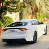 2018 kia stinger thumb 4