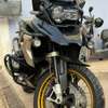 BMW R1250 GS 1250 cm³ noir mat moto d'aventure thumb 1