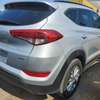 Hyndai Tucson 2.0 version 4x4 full options thumb 1