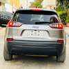 Jeep Cherokee thumb 5
