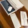Nouveau MacBook Air + clavier et souris Apple thumb 1