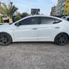 Hyundai Avante Sport 2017 thumb 9