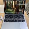 MacBook air 2025 13 pouces - M4 | 16GB RAM | 256 thumb 2