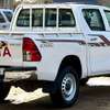 Toyota Hilux 2020 thumb 4