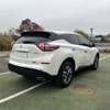 Nissan SUV 5 portes blanc automatique confortable thumb 3