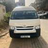 Toyota Hiace minibus thumb 0