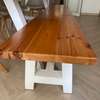 Table à manger et banc thumb 1