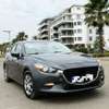 Location Mazda 3 2018 thumb 3