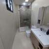 Location non meublé - 4 chambres salon Yoff - 300m2 thumb 5