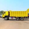 CAMION BENNE SINOTRUK HOWO 6x4 thumb 2