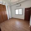 Appartement f4 à louer aux Almadies thumb 3
