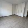 Appartement à vendre aux points e neuf jamais habité thumb 10