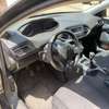 Peugeot 308 2016 thumb 6