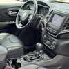 Jeep Cherokee 2019 4 cylindres limited thumb 8