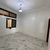 Appartement 2 chambres, Salon, 3 cours, espace familiale thumb 10