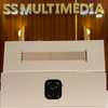 Apple Watch S11 42mm titane gold thumb 0