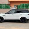 Range Rover 7 places thumb 1