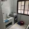 APPARTEMENT DE TYPE F4 MEUBLE A LOUER AUX ALMADIES thumb 12